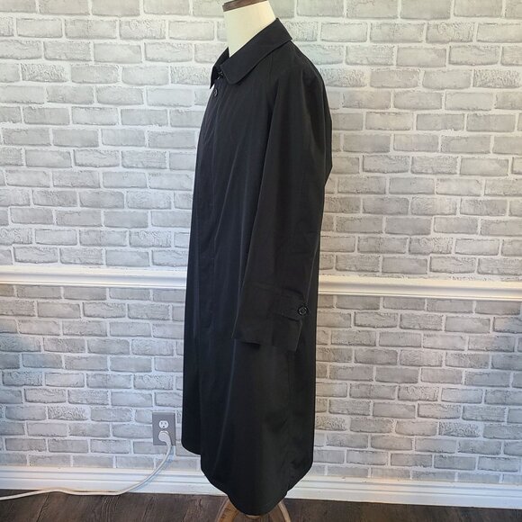 Hart Schaffner Marx Black Single Breasted Full Length Raincoat 40R Quiet Luxury - Picture 2 of 9